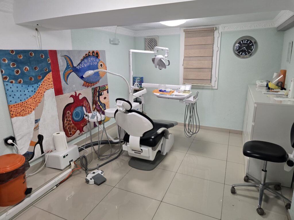 20 Emax Veneers for a 58-Year-Old Patient from Switzerland